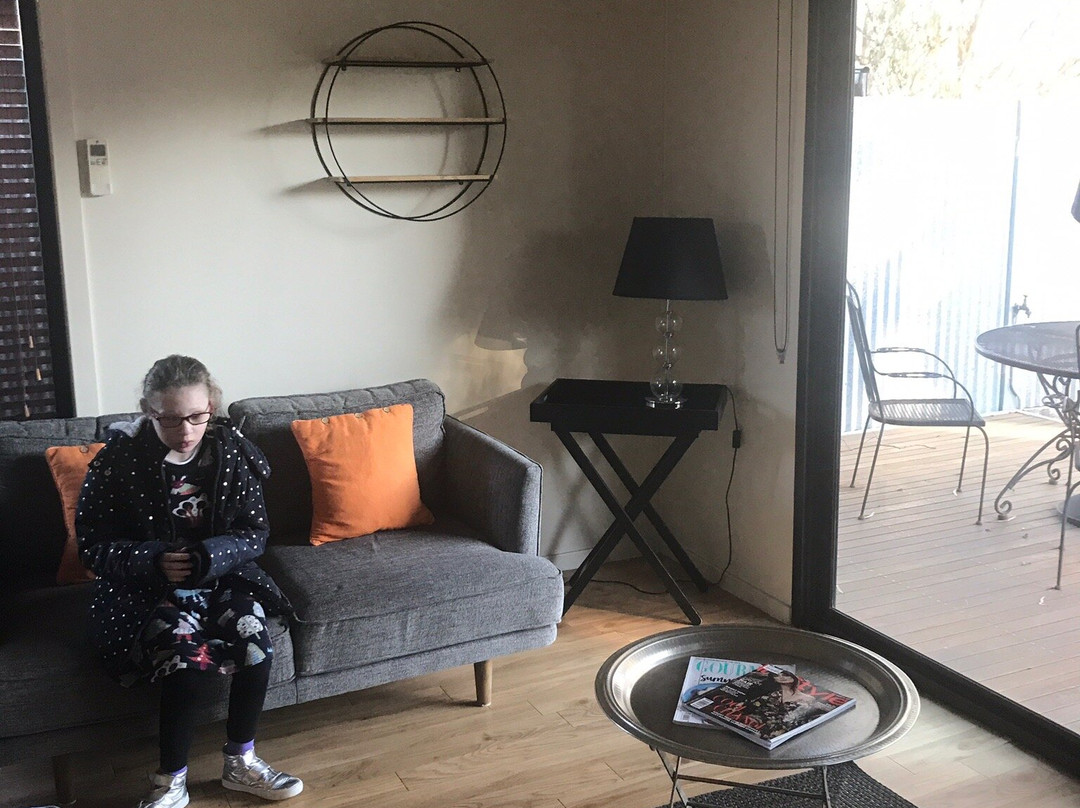 Adelphi Apartments主图