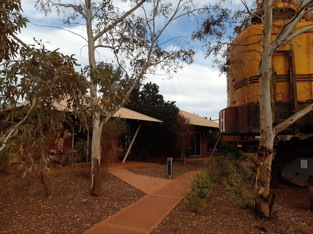 Newman Visitor Centre Chalets主图