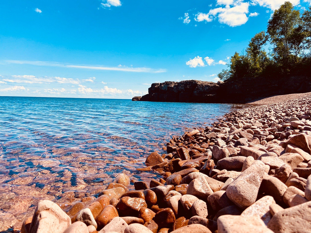 Iona's Beach Scientific and Natural Area-Two Harbors必去景点