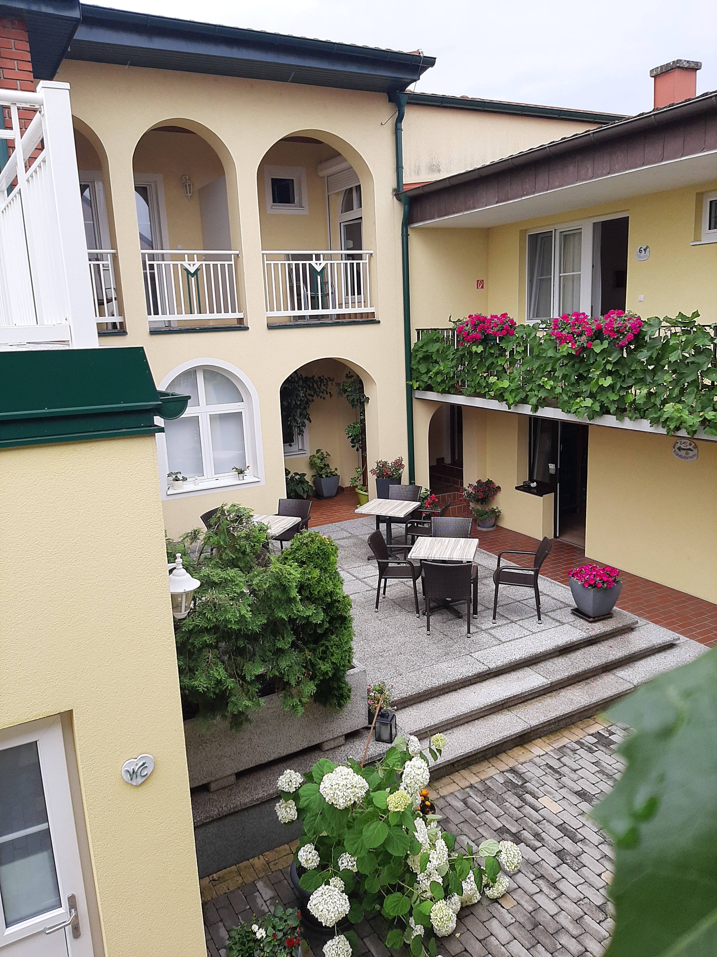 Pension Peterhof-官方