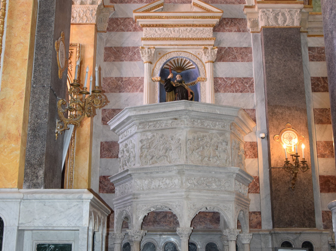 Cattedrale di Altamura-阿尔塔穆拉必去景点