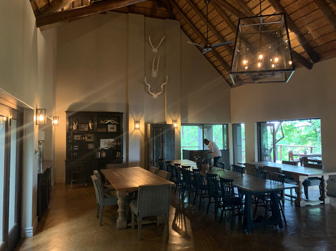 狮沙辛加旅馆主图