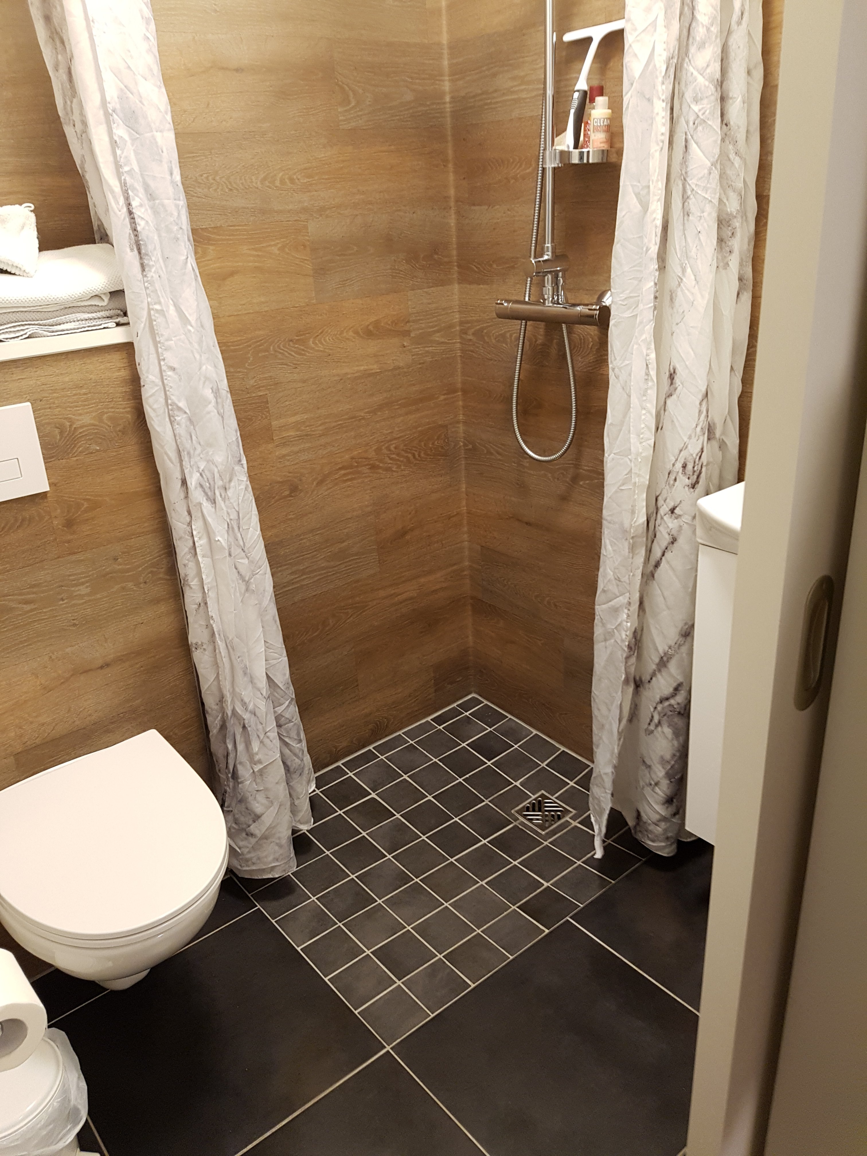 Skalatjorn Guesthouse-浴室