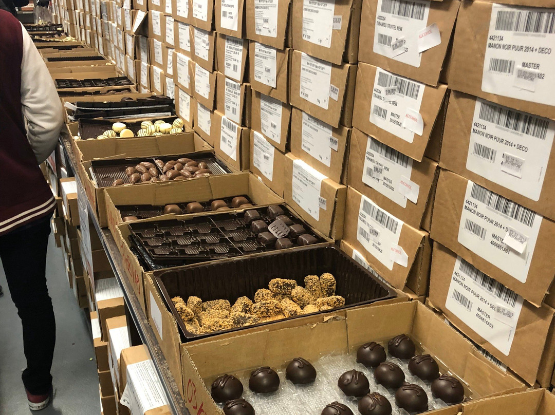 Neuhaus Factory Shop-Vlezenbeek必去景点