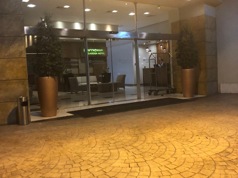 瓜亚基尔温德姆花园酒店主图