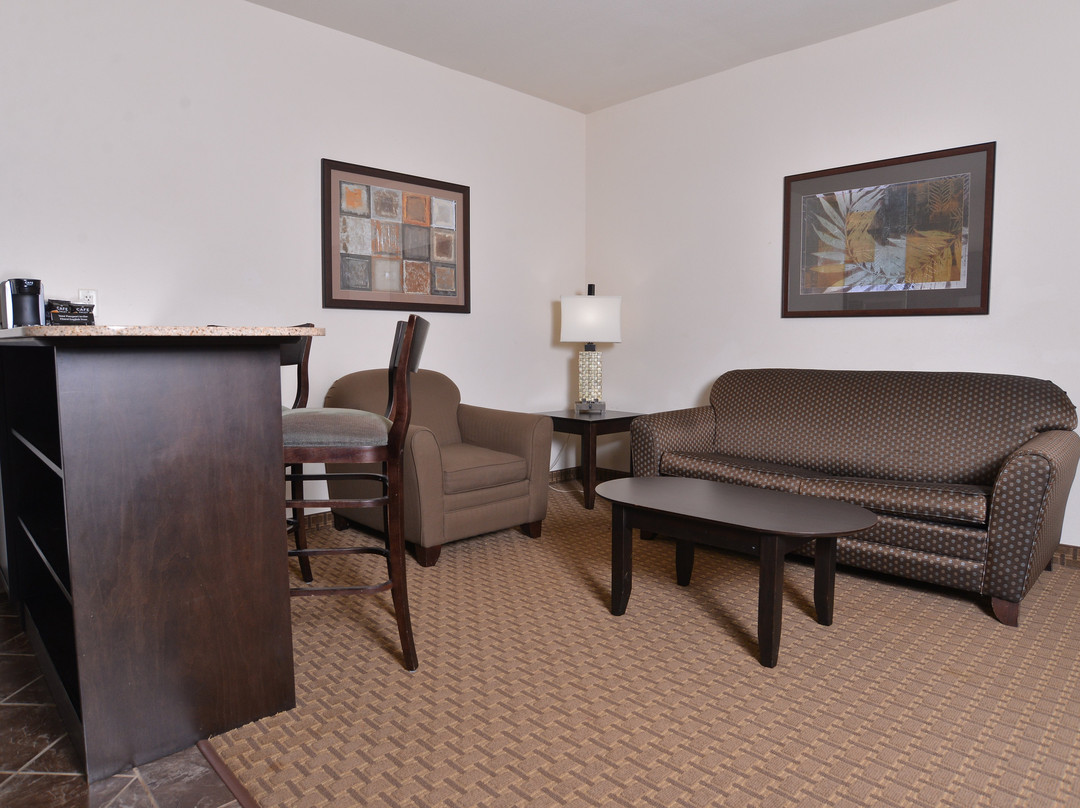 Stay - Over Suites主图