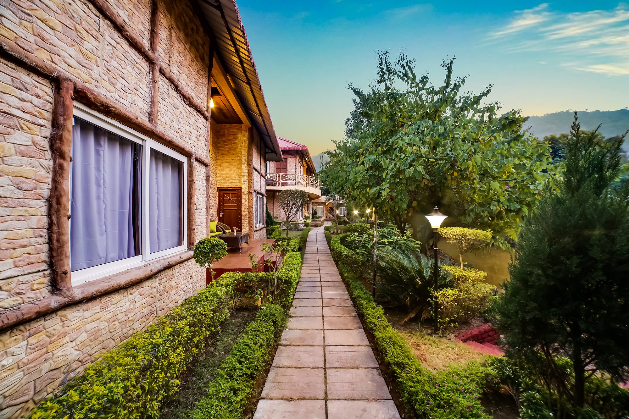 Summit Green Village Lake Resort & Spa-官方