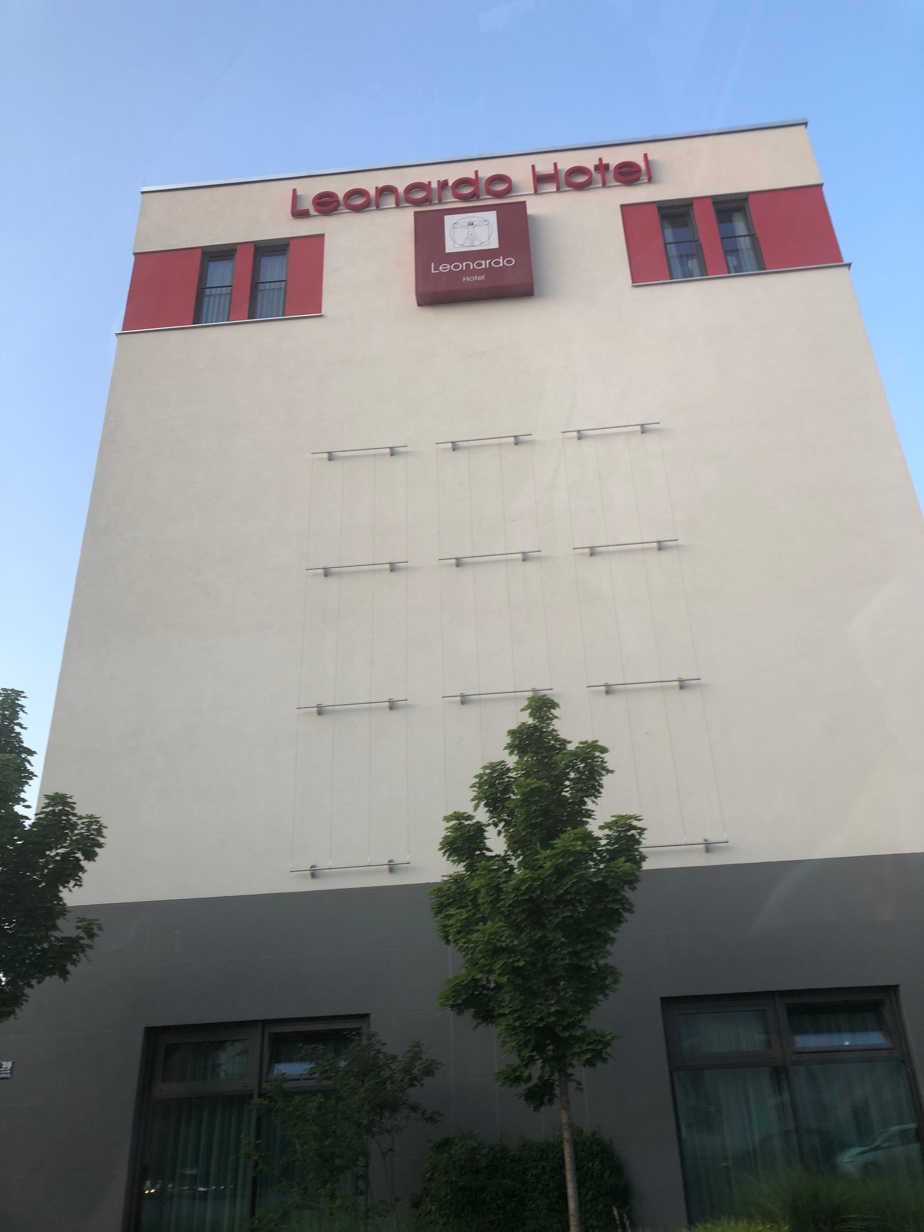 Leonardo Hotel Munich City East-浴室