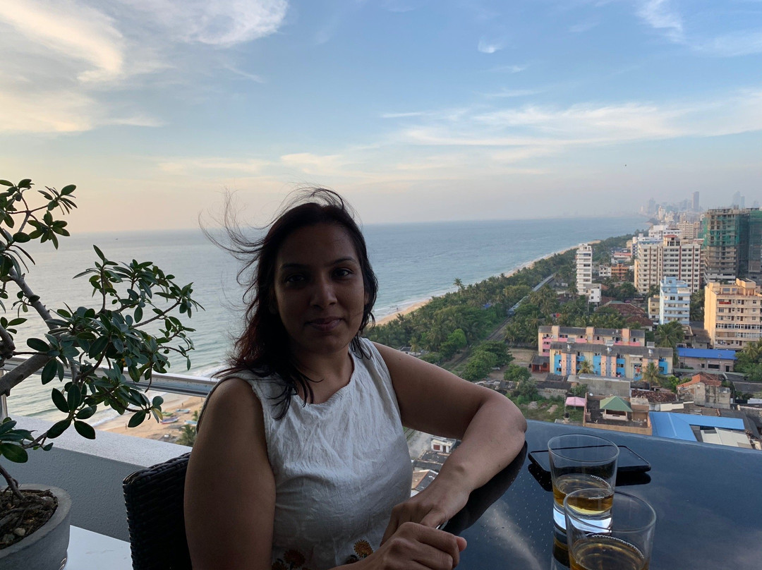 The Penthouse Above Sea主图