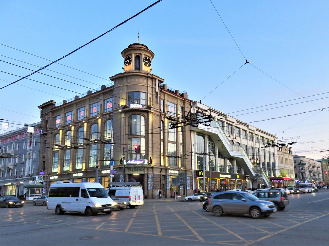 Building of the Central Department Store景点图片