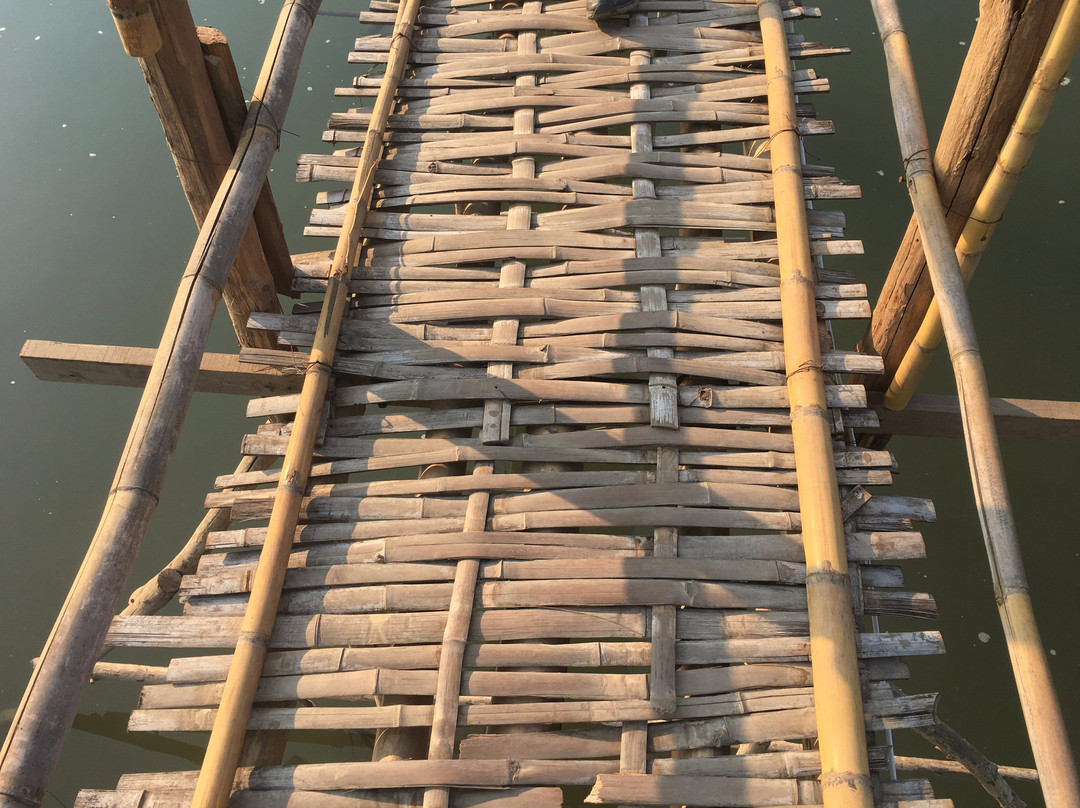湄公河竹桥景点图片