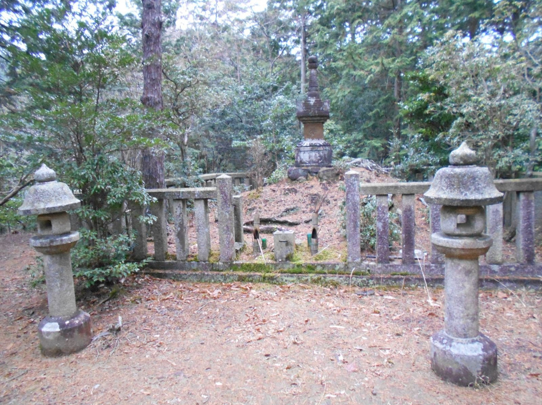 Tomb of Kitabatake Lord-米原市必去景点
