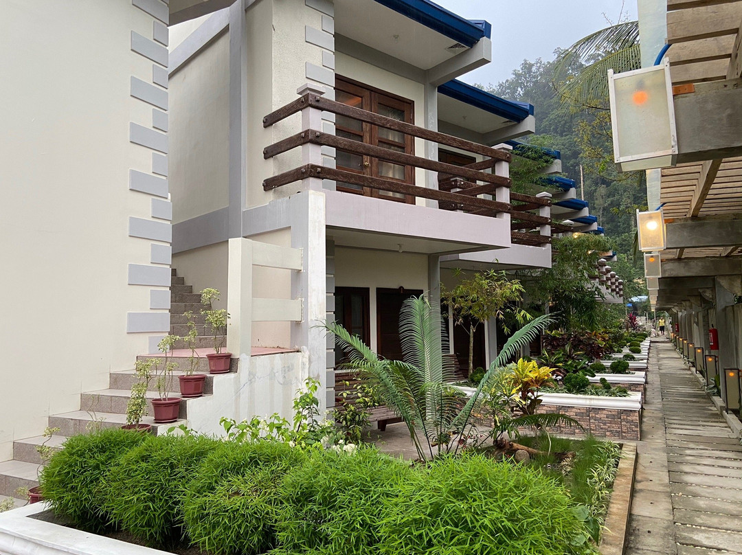 Ferellee Beach Front Inn主图