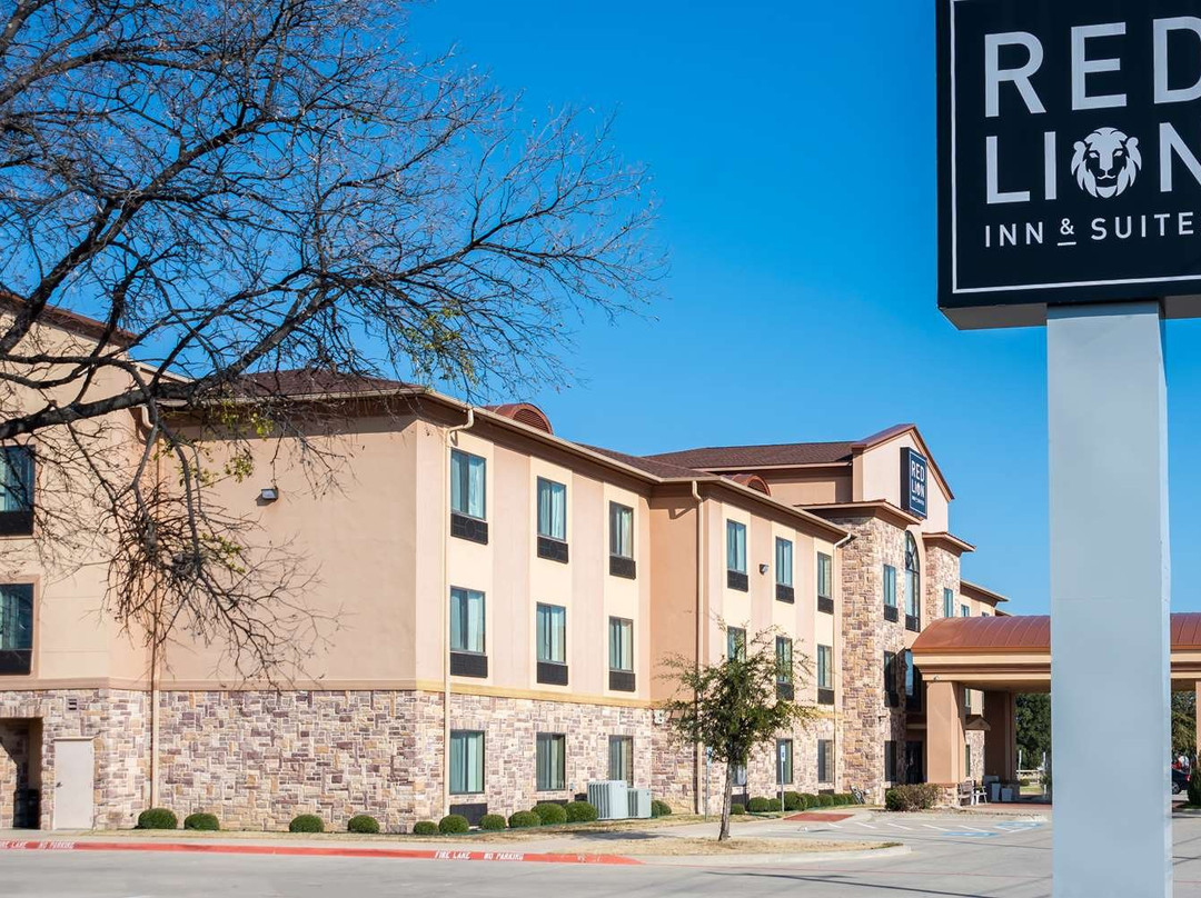 Red Lion Inn & Suites Mineral Wells主图