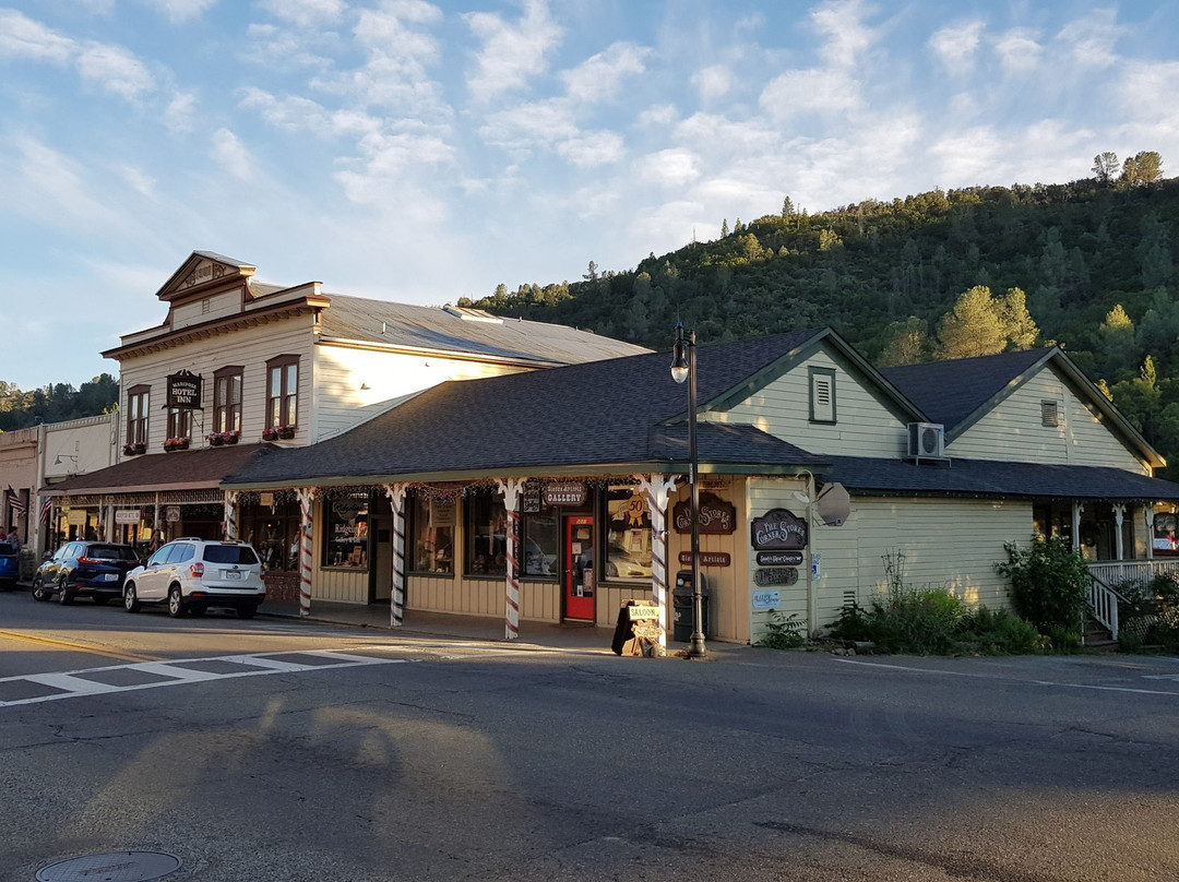 玛丽珀撒客栈酒店主图