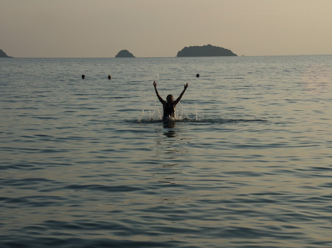 Chai Chet Beach-象岛必去景点