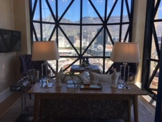 The Silo Hotel主图