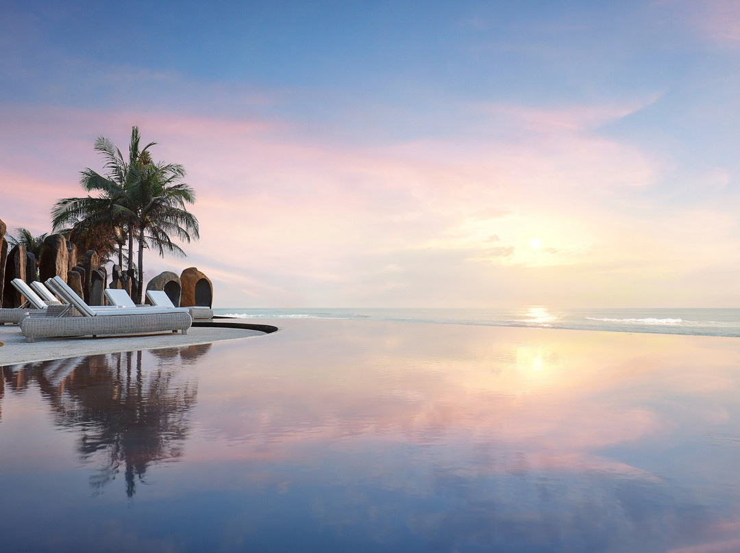 皇家普尔纳玛艺术套房别墅酒店主图