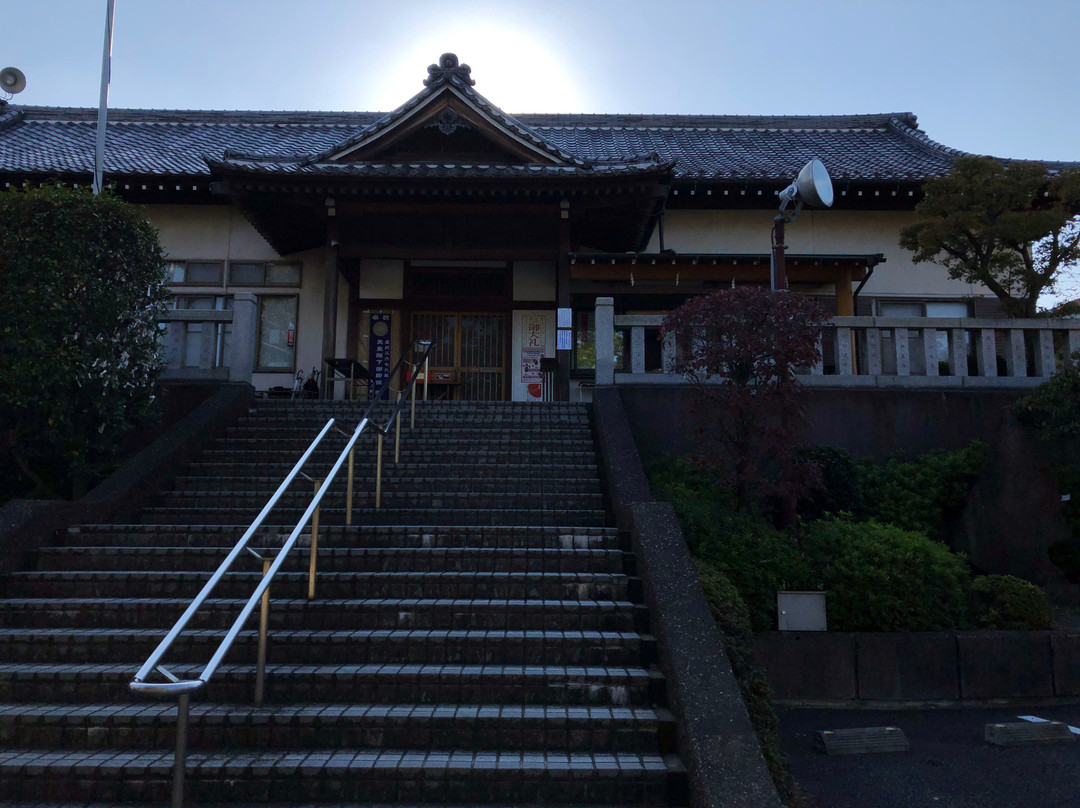 Akabane Hachiman Shrine景点图片