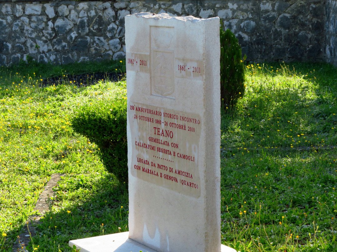 Stele dell'Incontro di Teano景点图片