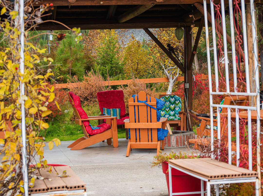 Lakeview Motel (B.C Canada)主图