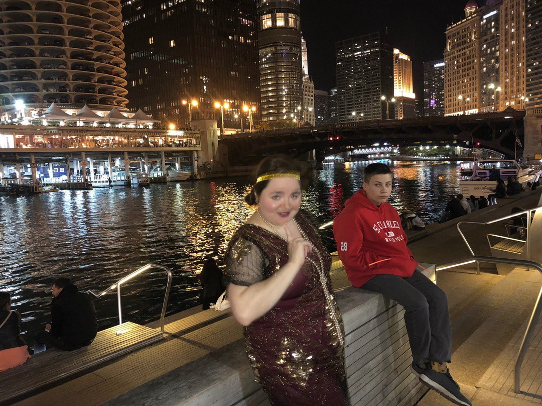 Nightly Spirits-芝加哥必去景点