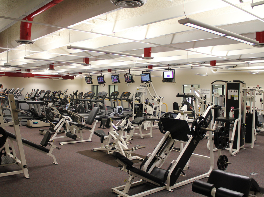 Kandiyohi County Area Family YMCA-Willmar必去景点