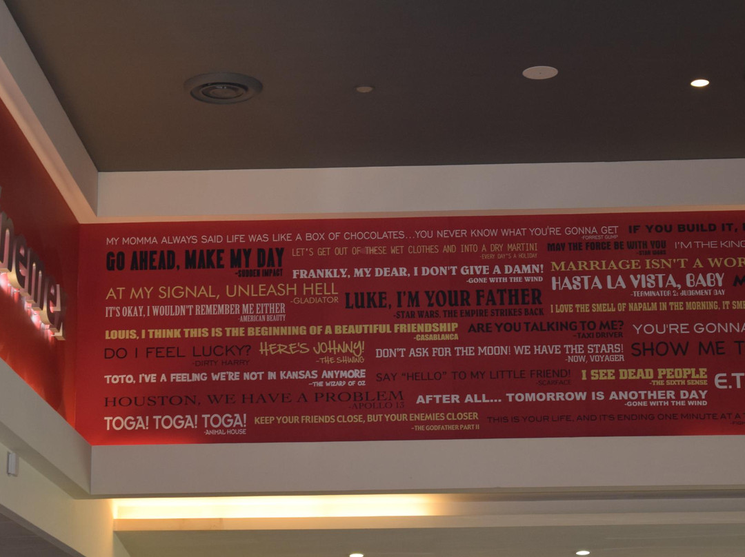 Cinemex La Paz Platino-拉巴斯必去景点