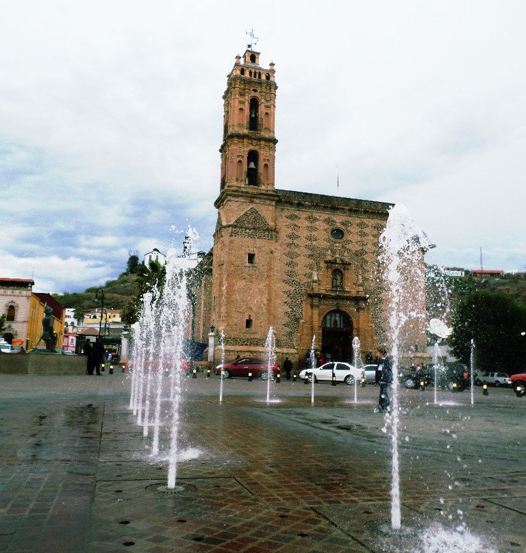 Plaza de la Identidad景点图片