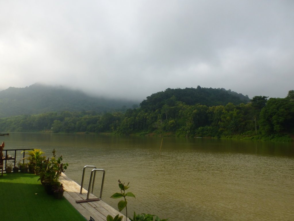 Ou River House主图