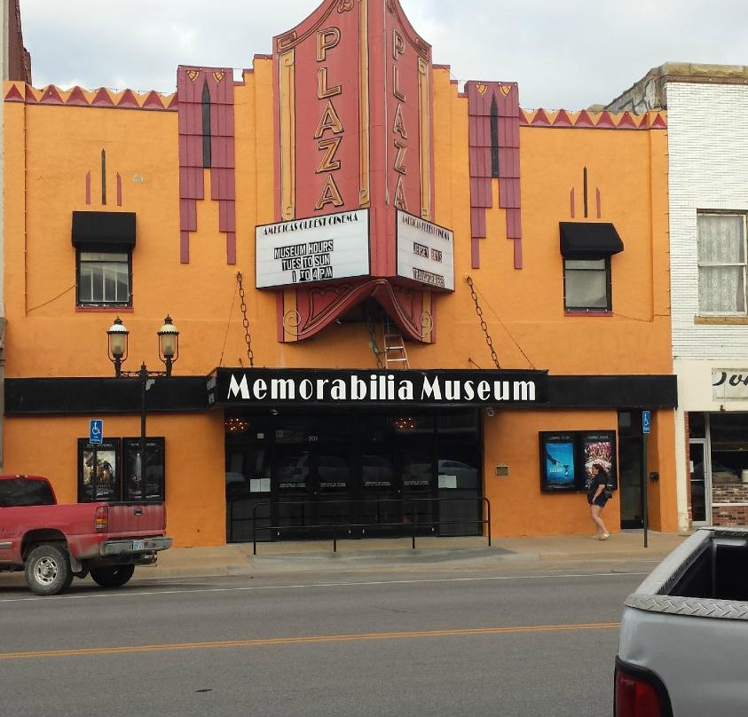 Garnett旅游景点-Plaza Cinemagic Experience