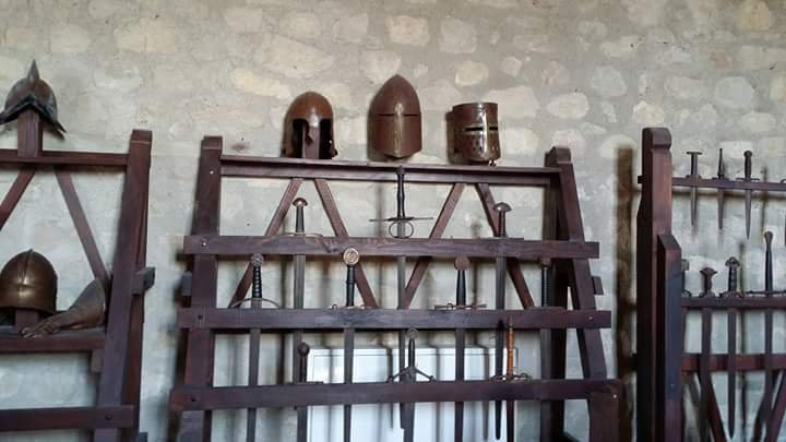 Castello Svevo Aragonese-Montalbano Elicona必去景点