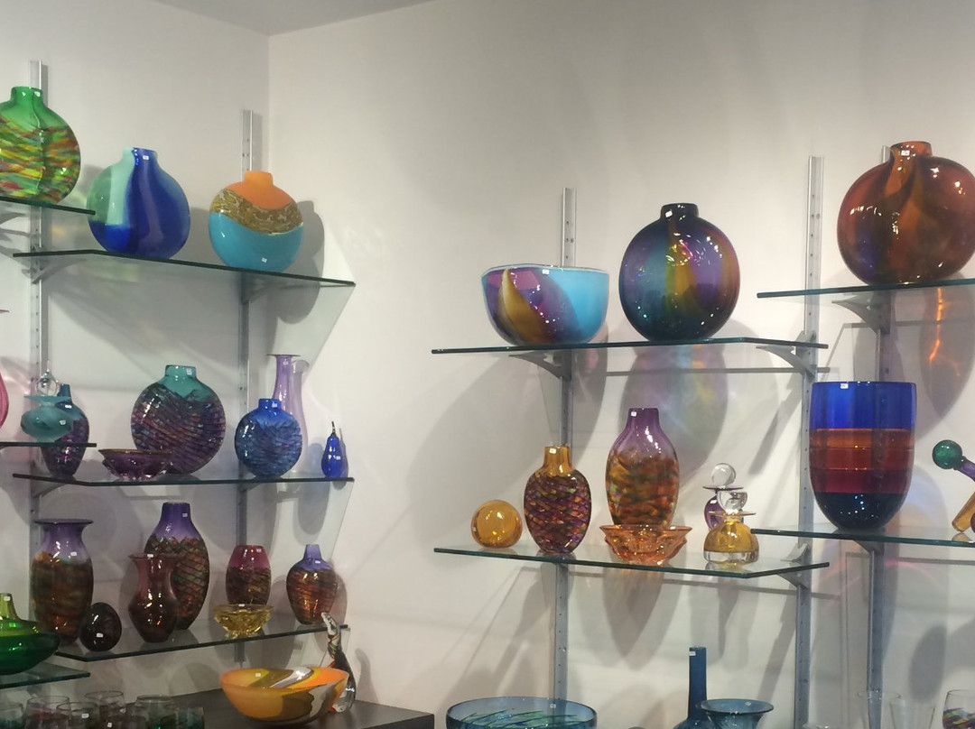 斯托旅游景点-Little River HotGlass Studio