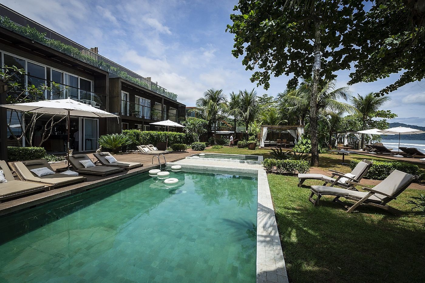 Nau Royal Hotel Boutique & Spa-浴室