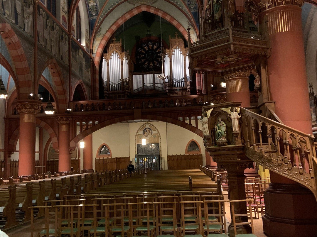 Eglise Saint-Martin de Dudelange-迪德朗日必去景点
