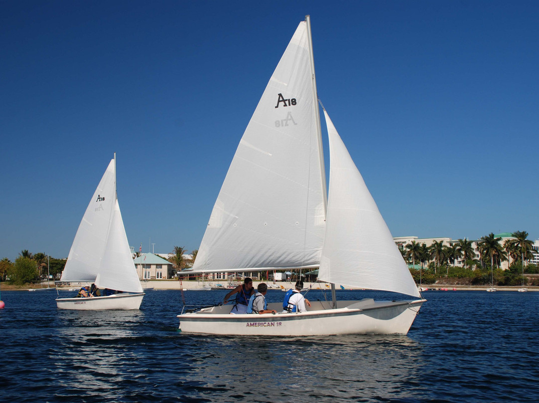 Tigertail Lake Recreational Center-达尼亚滩必去景点