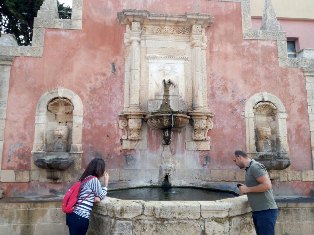 Fontana della Ninfa Zizza景点图片