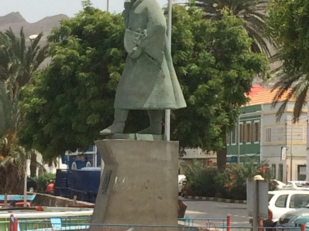 Bronzestatue Diogo Alfonso-明德卢必去景点