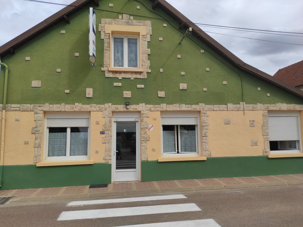 Chaume-les-Baigneux餐馆和美食-Layez Chantal