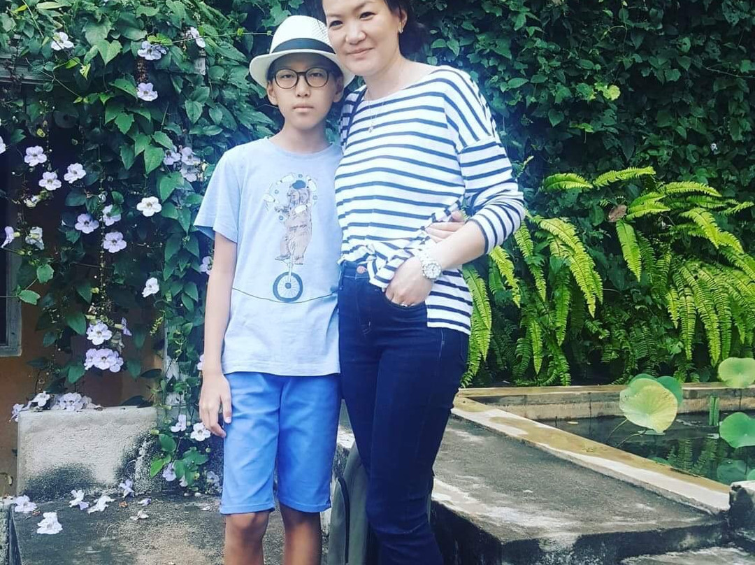 城市城堡民宿主图