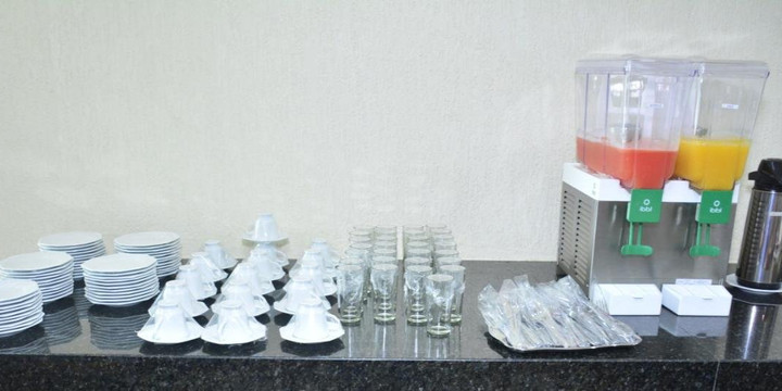 戈亚纳皇宫酒店主图