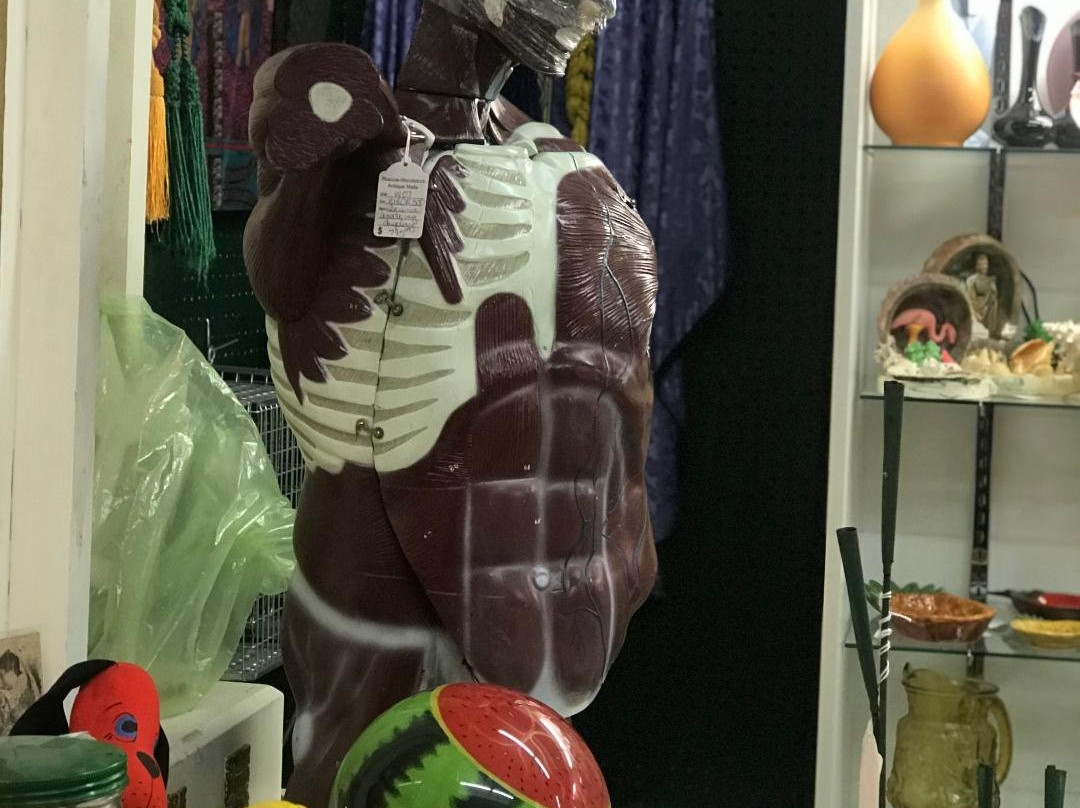 Roscoe Woodstock Antique Mall-Woodstock必去景点