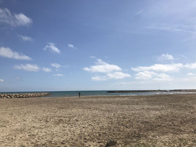 Platja del Ibersol-比利亚努埃瓦－赫尔特鲁必去景点