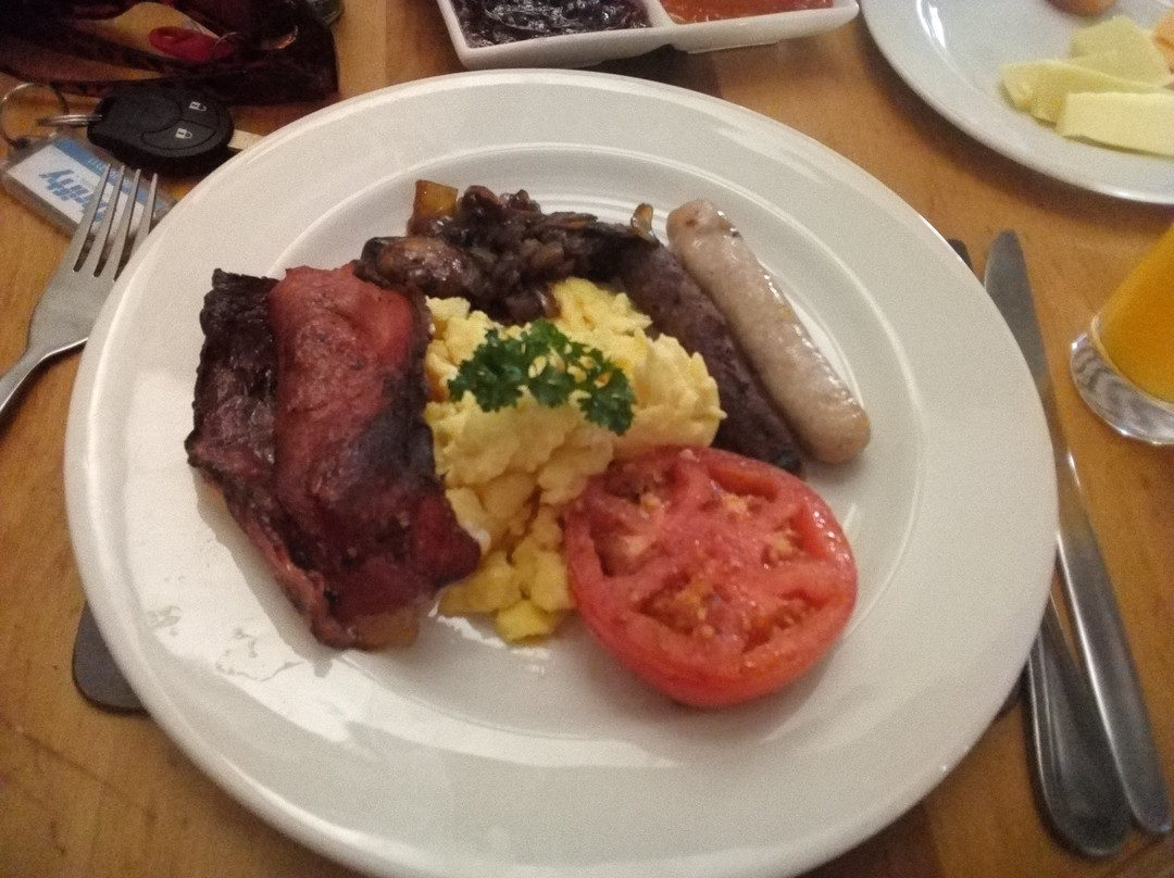 Hulala Lakeside Lodge主图