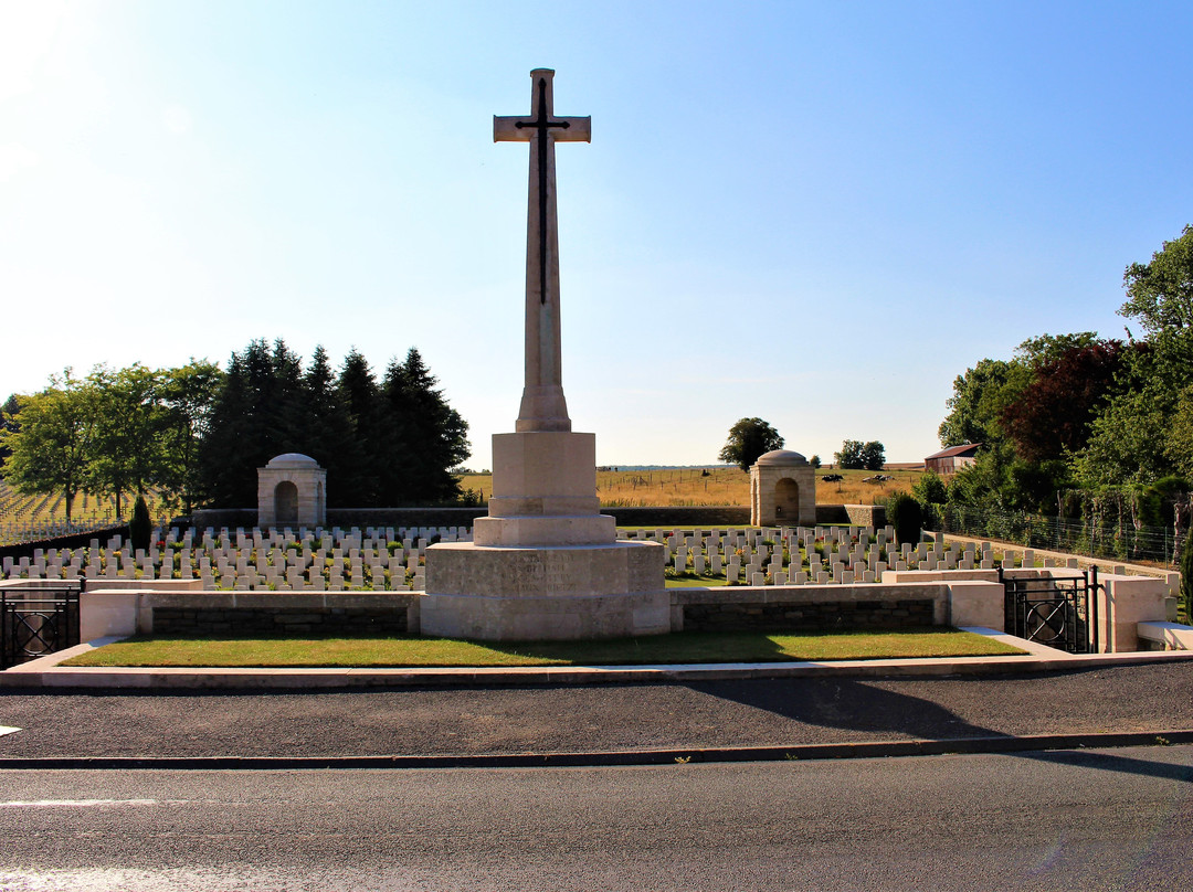 La Targette British Cemetery景点图片