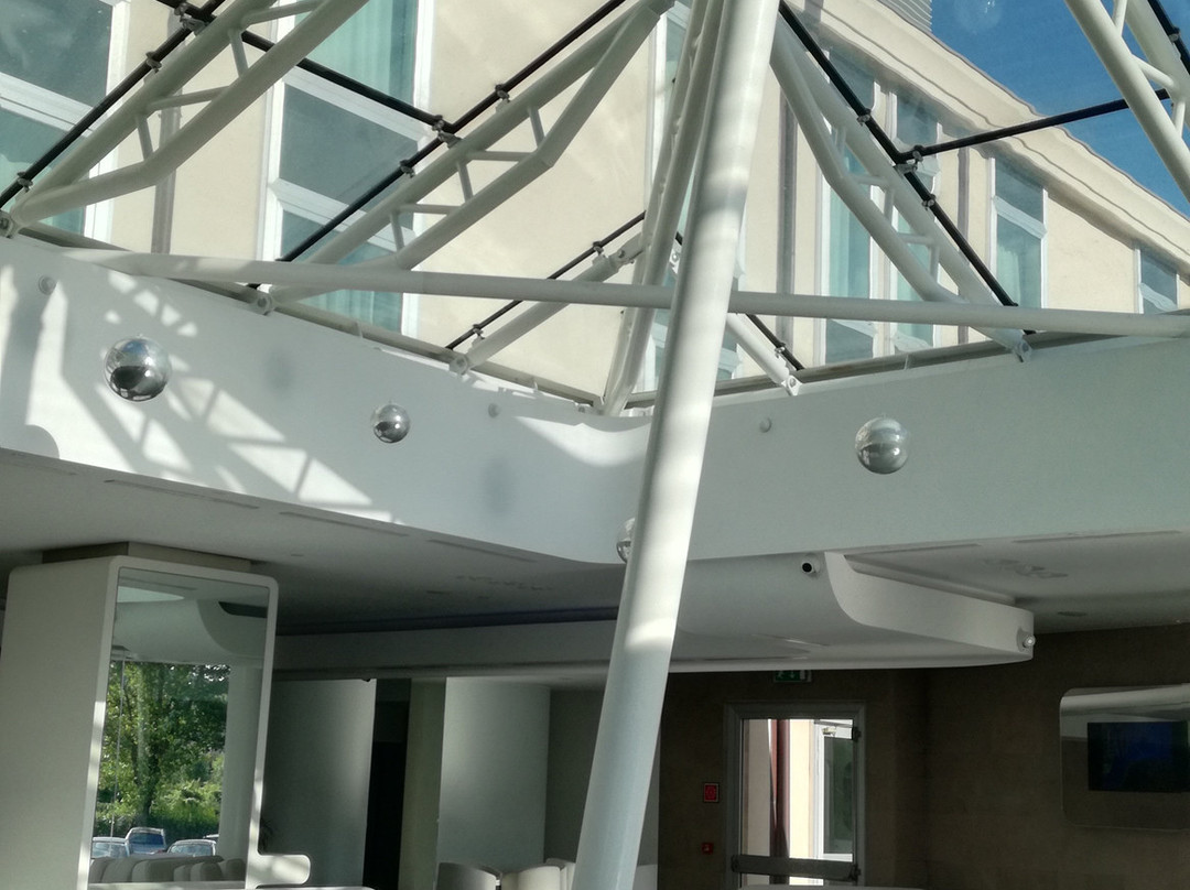 阿雷佐点公园酒店主图