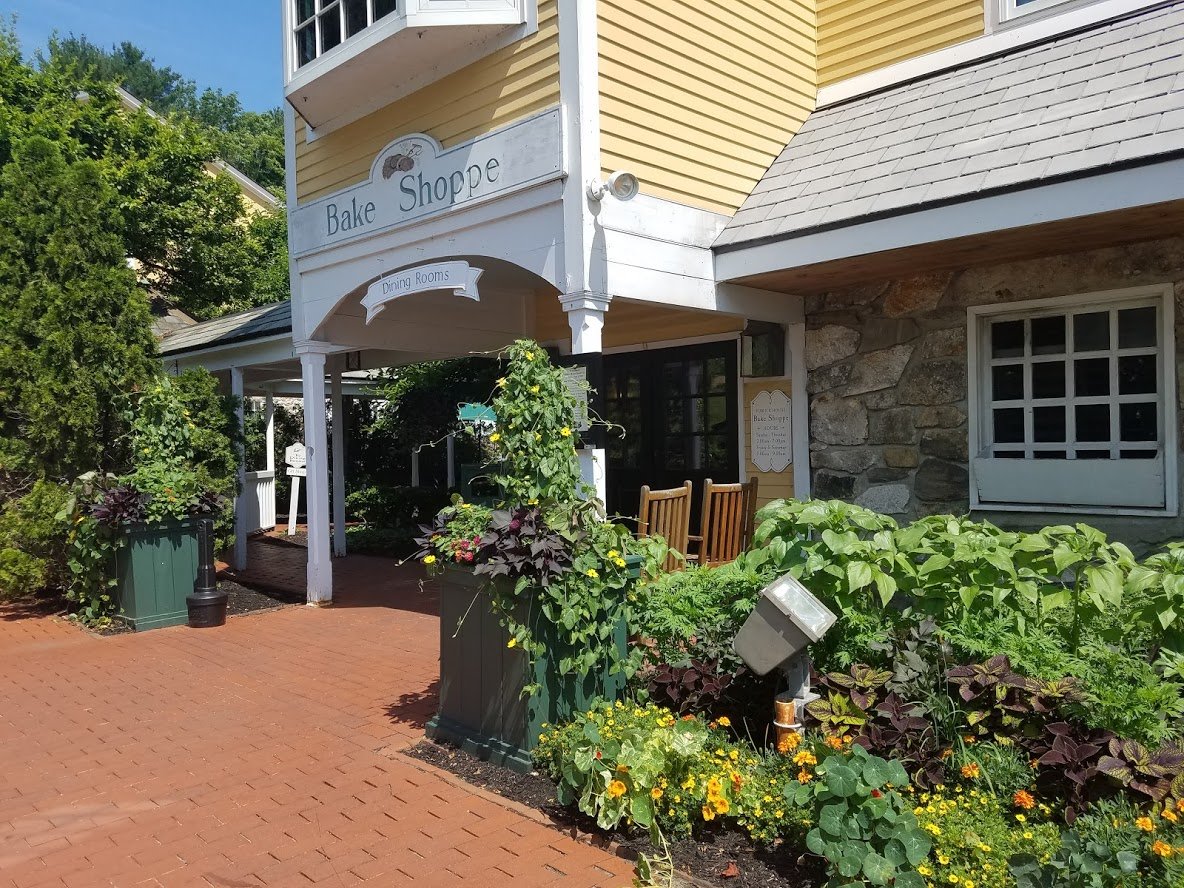 Publick House Historic Inn-浴室