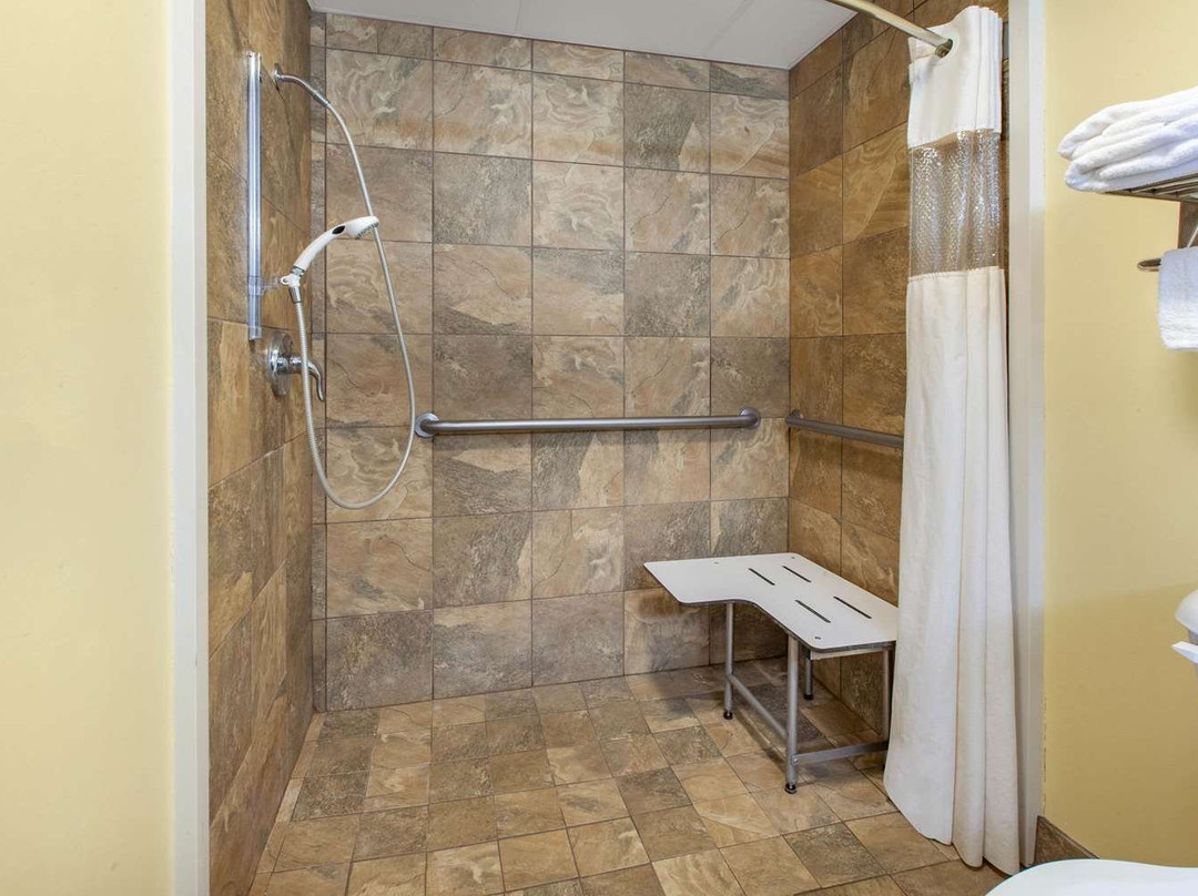 Days Inn by Wyndham Grantville主图