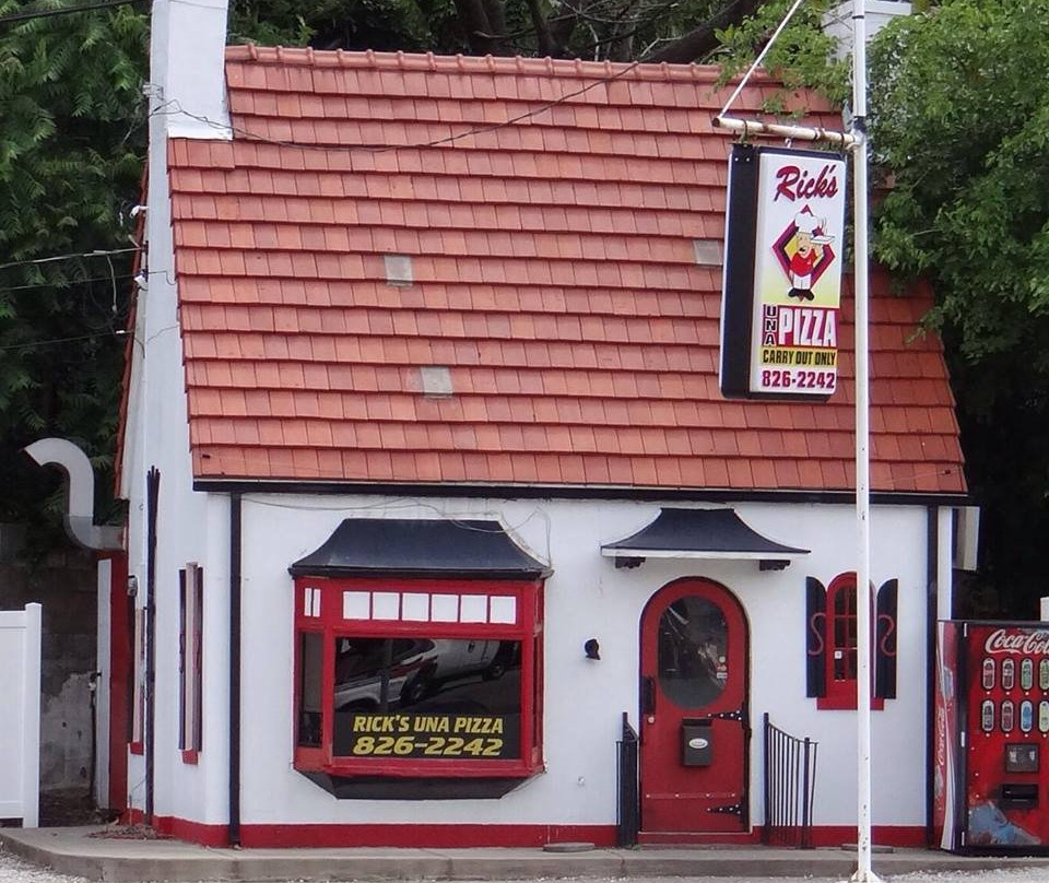 Ricks Una Pizza