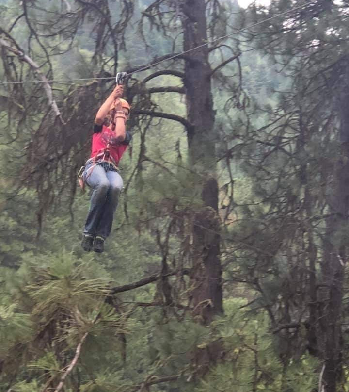 Cascade Ropes Challenge and Ziplines景点图片